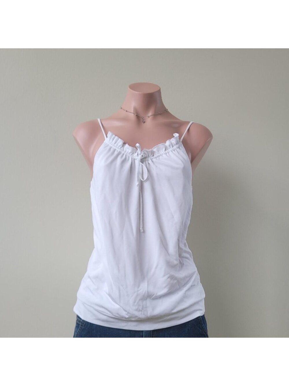 Andytheanh White Frill Accent Ribbon Sleeveless Cami Tank Top (One Size)